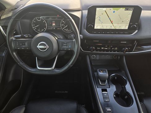 Used 2023 Nissan Rogue SL w/ SL Premium Package image 28