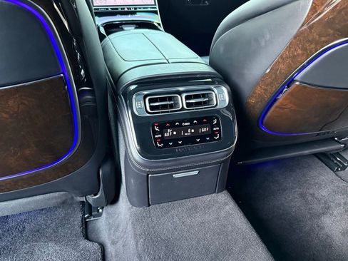 Certified 2023 Mercedes-Benz Maybach S 680 4MATIC image 31