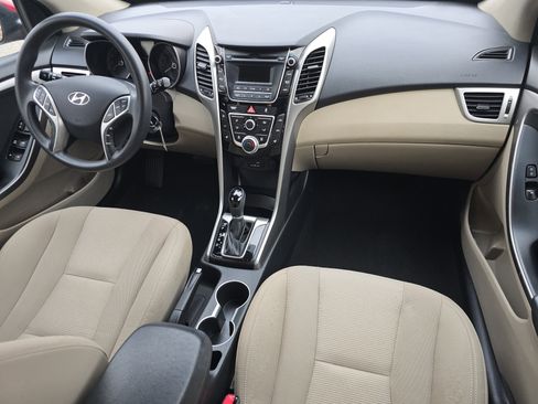 Used 2016 Hyundai Elantra GT image 15