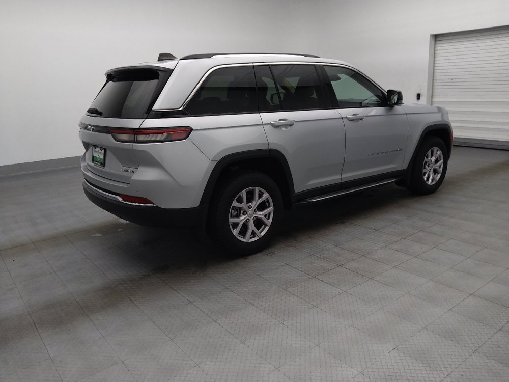 Used 2022 Jeep Grand Cherokee Limited w/ MOPAR Finishing Package RWD image 10