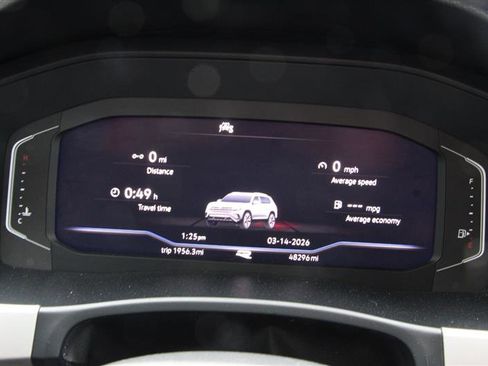 Used 2023 Volkswagen Atlas SEL Premium image 31