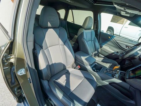 Used 2022 Subaru Outback Wilderness w/ Wilderness Package image 29