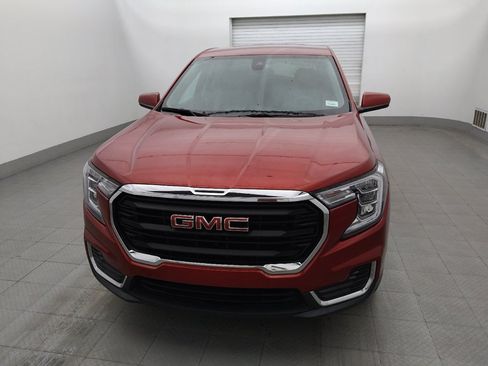 Used 2023 GMC Terrain SLE FWD image 15