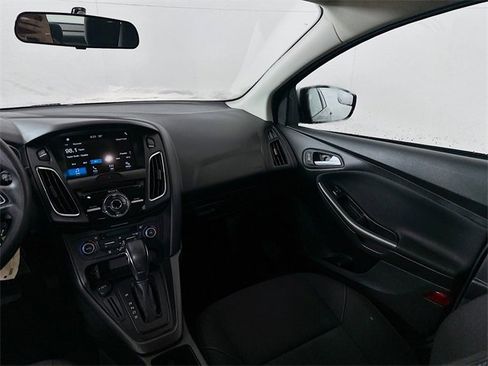 Used 2018 Ford Focus SEL image 23