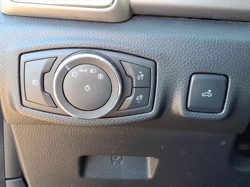 Used 2020 Ford Ranger XLT w/ Equipment Group 301A Mid image 14