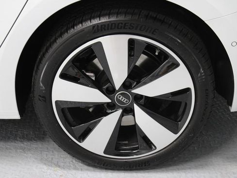 Used 2025 Audi A5 2.0T Premium Plus w/ Premium Plus AWD/4WD image 21