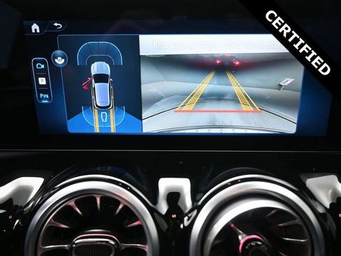 New 2025 Mercedes-Benz GLA 250 image 31