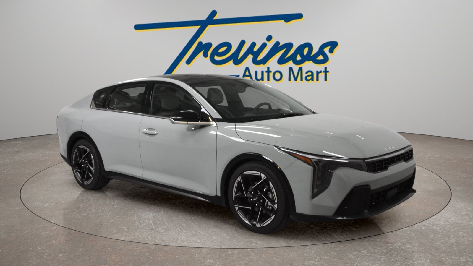 Used 2025 Kia K4 GT-Line w/ GT-Line Premium Package FWD image 1