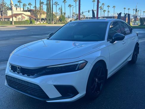 Used 2022 Honda Civic Sport image 1