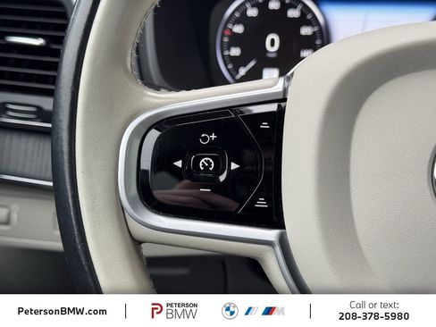 Used 2020 Volvo XC90 T6 Momentum w/ Protection Package Premier image 24