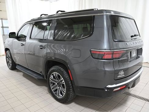 Used 2022 Jeep Wagoneer Series III w/ Convenience Group I AWD/4WD image 12
