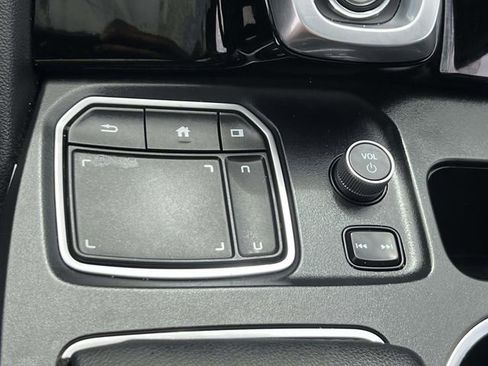 Used 2023 Acura MDX SH-AWD image 34