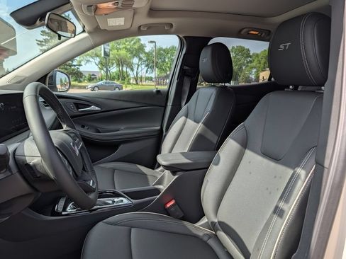 New 2026 Buick Encore GX Sport Touring w/ Studio Series AWD/4WD image 37