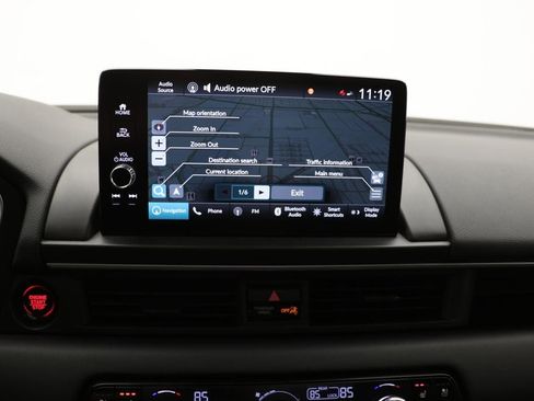 Used 2025 Honda Pilot Black Edition image 24