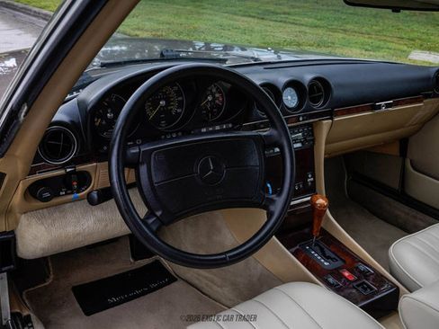 Used 1988 Mercedes-Benz 560 SL image 48