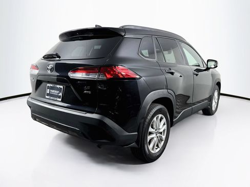 Used 2023 Toyota Corolla Cross LE w/ Moonroof Package AWD/4WD image 12