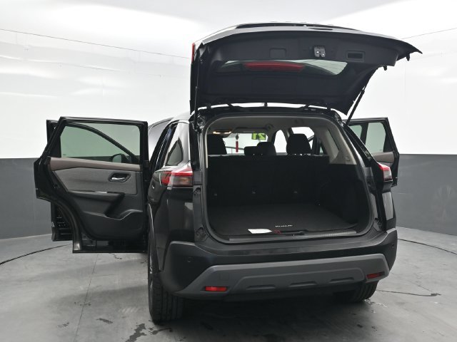 Used 2021 Nissan Rogue SV AWD/4WD image 46