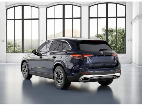 Certified 2023 Mercedes-Benz GLC 300 4MATIC image 28