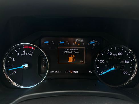 Certified 2019 Ford F250 Platinum w/ Platinum Ultimate Package AWD/4WD image 17