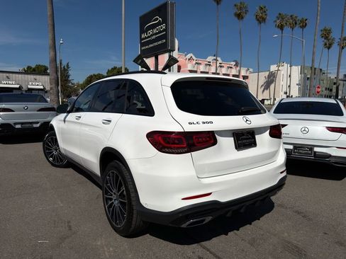 Used 2020 Mercedes-Benz GLC 300 w/ AMG Line image 10