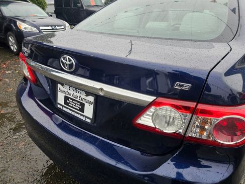 Used 2013 Toyota Corolla LE Special Edition image 17