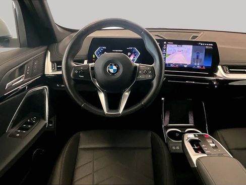Used 2023 BMW X1 xDrive28i w/ Convenience Package AWD/4WD image 5