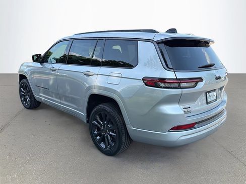 New 2026 Jeep Grand Cherokee L Limited AWD/4WD image 6