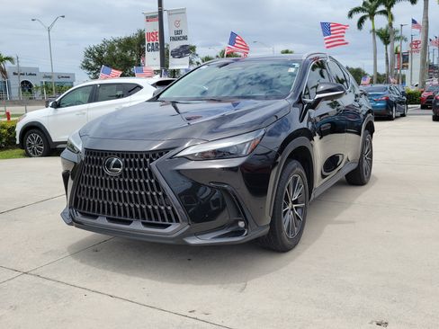 Used 2023 Lexus NX 350 AWD image 5