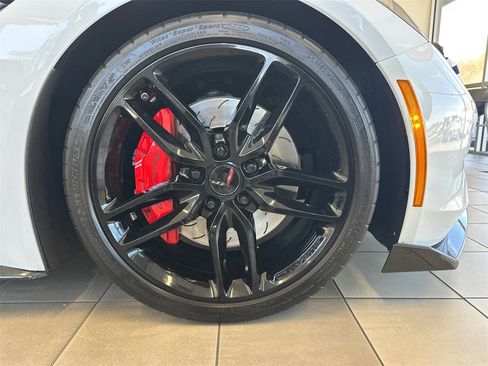 Used 2016 Chevrolet Corvette Stingray Convertible w/ 3LT Preferred Equipment Group image 11