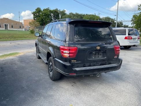 Used 2004 Toyota Sequoia Limited RWD image 7