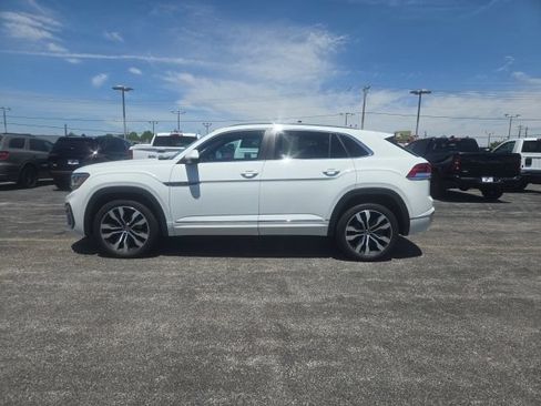 Used 2020 Volkswagen Atlas Cross Sport SEL R-Line AWD/4WD image 4