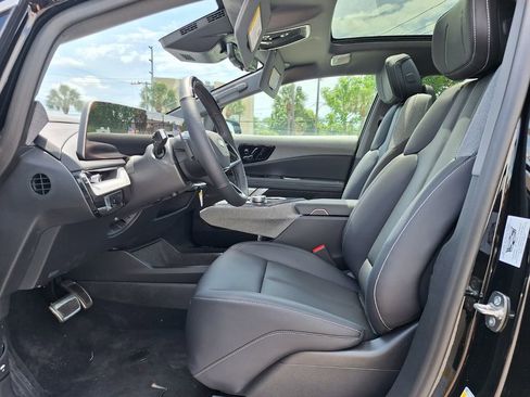 New 2026 Cadillac Optiq Luxury 1 RWD image 9