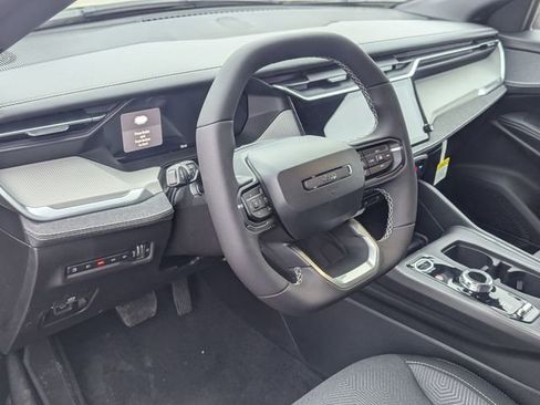 New 2026 Jeep Cherokee Laredo AWD/4WD image 10