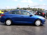 Used 2021 Hyundai Accent SE image 3