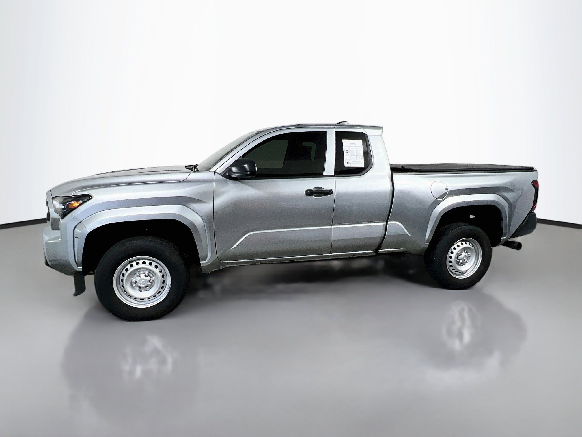 Used 2025 Toyota Tacoma SR w/ Towing Package AWD/4WD image 9