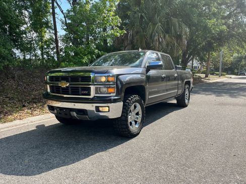 Used 2014 Chevrolet Silverado 1500 LTZ Z71 w/ LTZ Plus Package AWD/4WD image 2