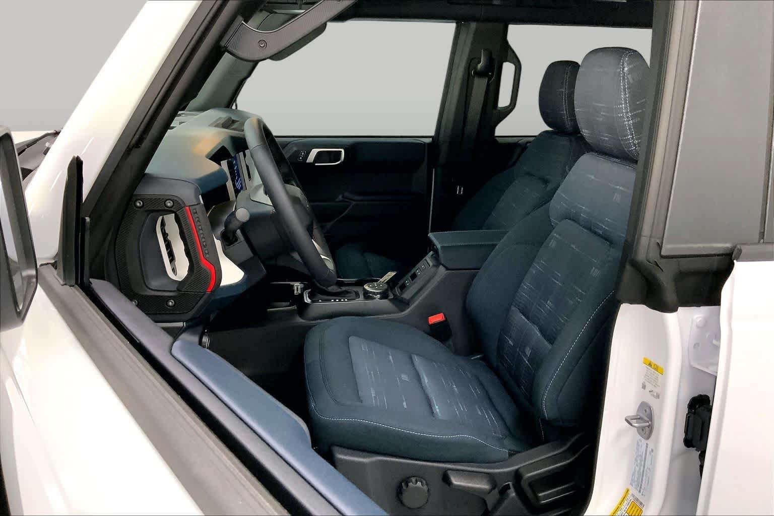 New 2026 Ford Bronco Heritage Edition AWD/4WD image 8