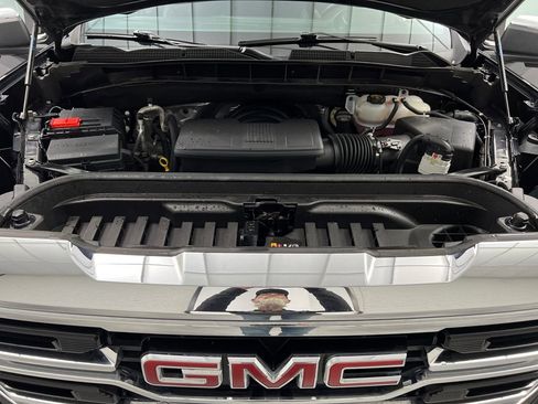 Used 2025 GMC Sierra 1500 SLT image 67