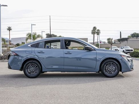 New 2026 Nissan Sentra SV image 3