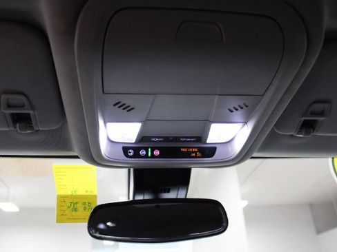 Used 2022 GMC Terrain SLE w/ Driver Convenience Package image 50