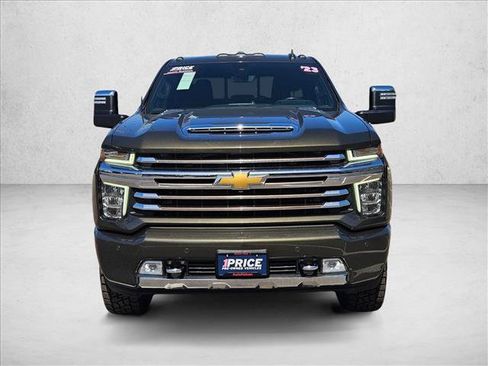 Used 2022 Chevrolet Silverado 3500 High Country w/ Z71 Off-Road Package AWD/4WD image 2