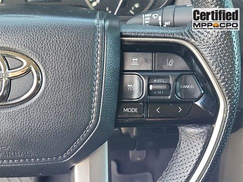 Used 2023 Toyota Tundra Limited image 23