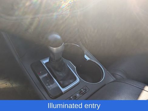 Used 2015 Toyota Highlander Limited Platinum AWD/4WD image 21