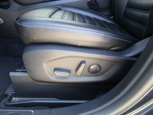 Used 2023 Ford Edge SEL w/ Convenience Package AWD/4WD image 15
