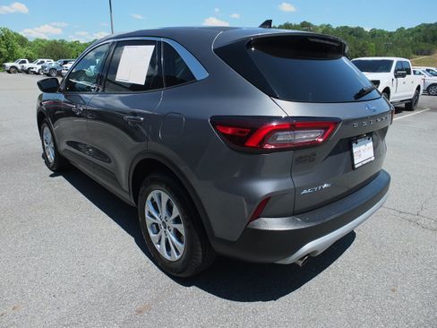 Used 2024 Ford Escape Active FWD image 5