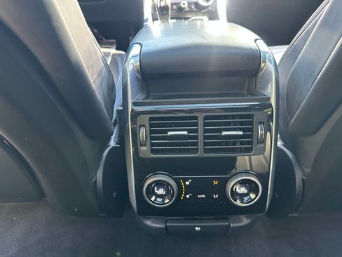 Used 2020 Land Rover Range Rover Sport HSE Dynamic image 36