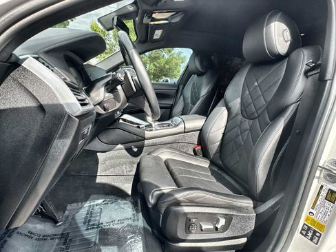 Used 2023 BMW X6 xDrive40i w/ Premium Package AWD/4WD image 3