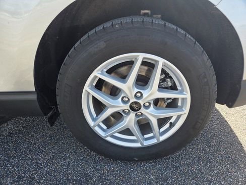 Certified 2024 Ford Edge SEL w/ Convenience Package image 22