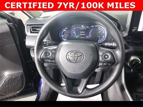 Used 2024 Toyota RAV4 XLE w/ Convenience Package image 16
