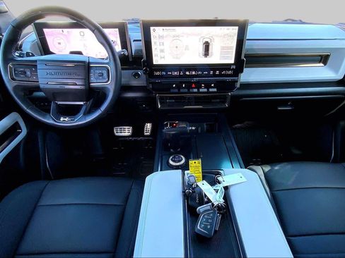 Used 2024 GMC Hummer EV 3X w/ LPO, Illumination Package AWD/4WD image 13